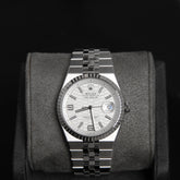 Land Dweller 40 white Honeycomb Dial 127334