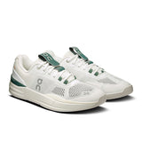 On The Roger Pro White Evergreen