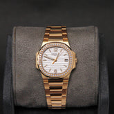 Nautilus 32 RG Quartz Silver Dial Diamond Bezel 7010/1R-011