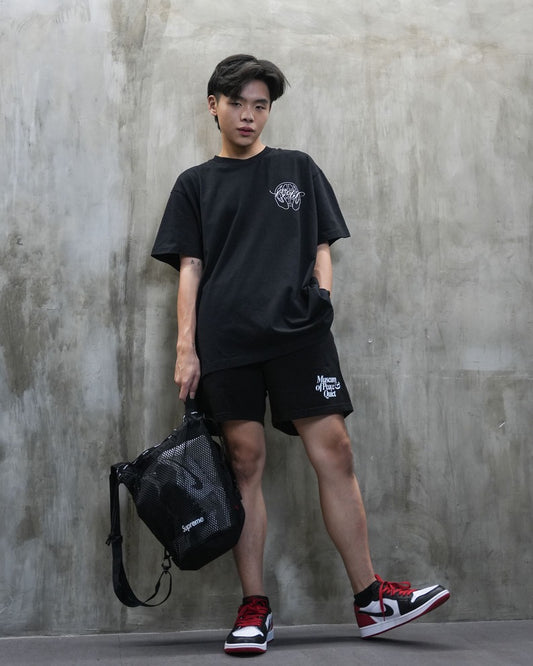 Sneakers Doang Gak Cukup! Ini Rahasia Tampil Kece ala Sneakerhead Makassar