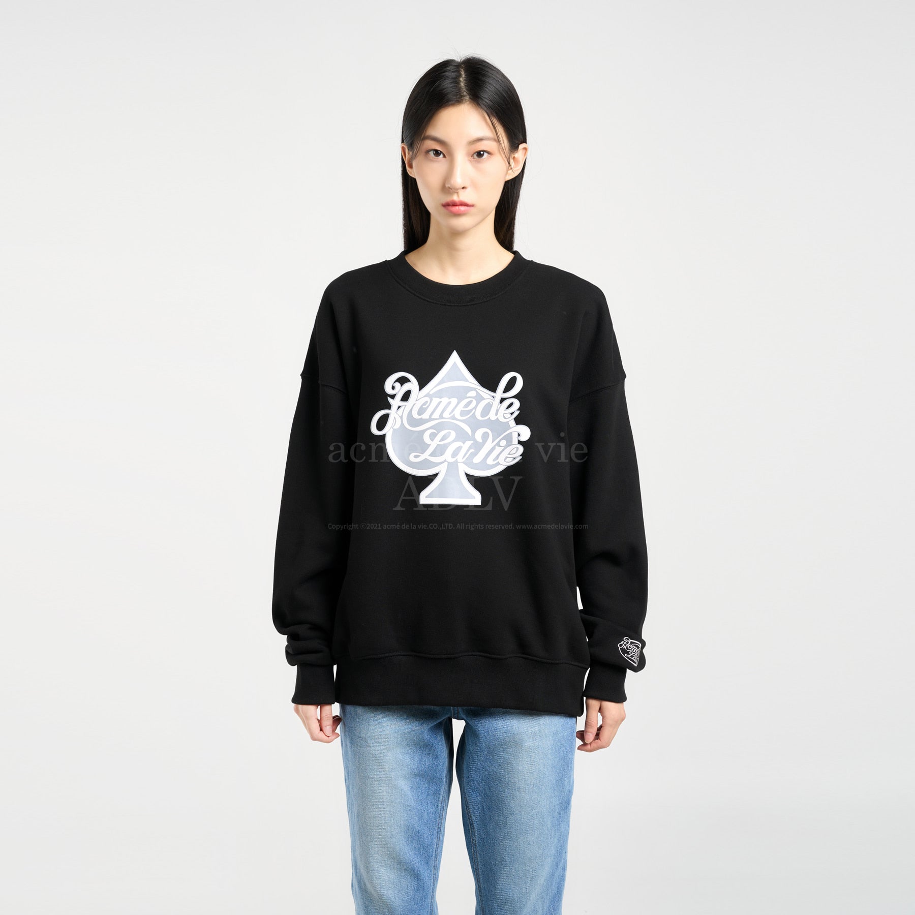 ADLV x LISA Spade Script Logo Basic Sweat Shirt