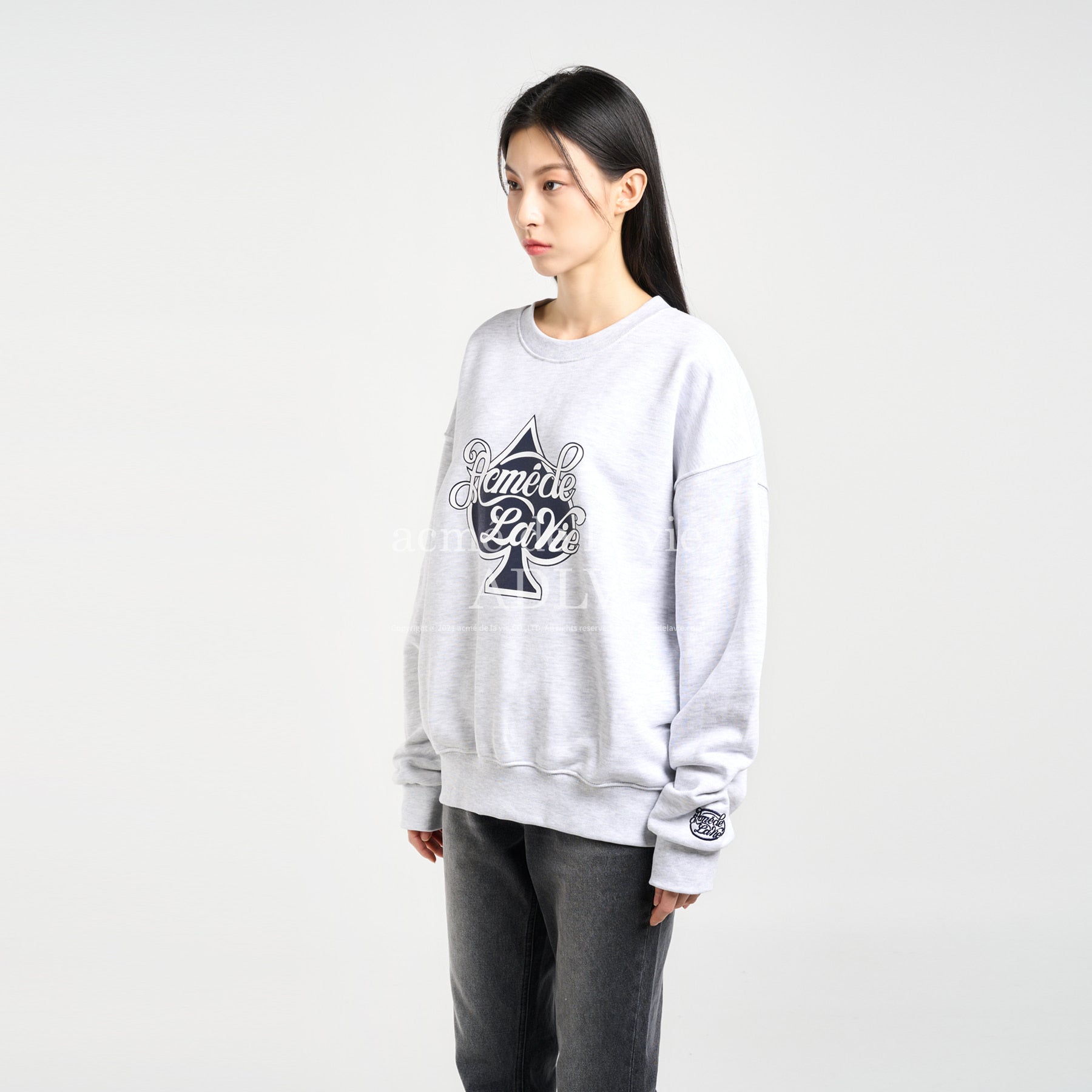 ADLV x LISA Spade Script Logo Basic Sweat Shirt