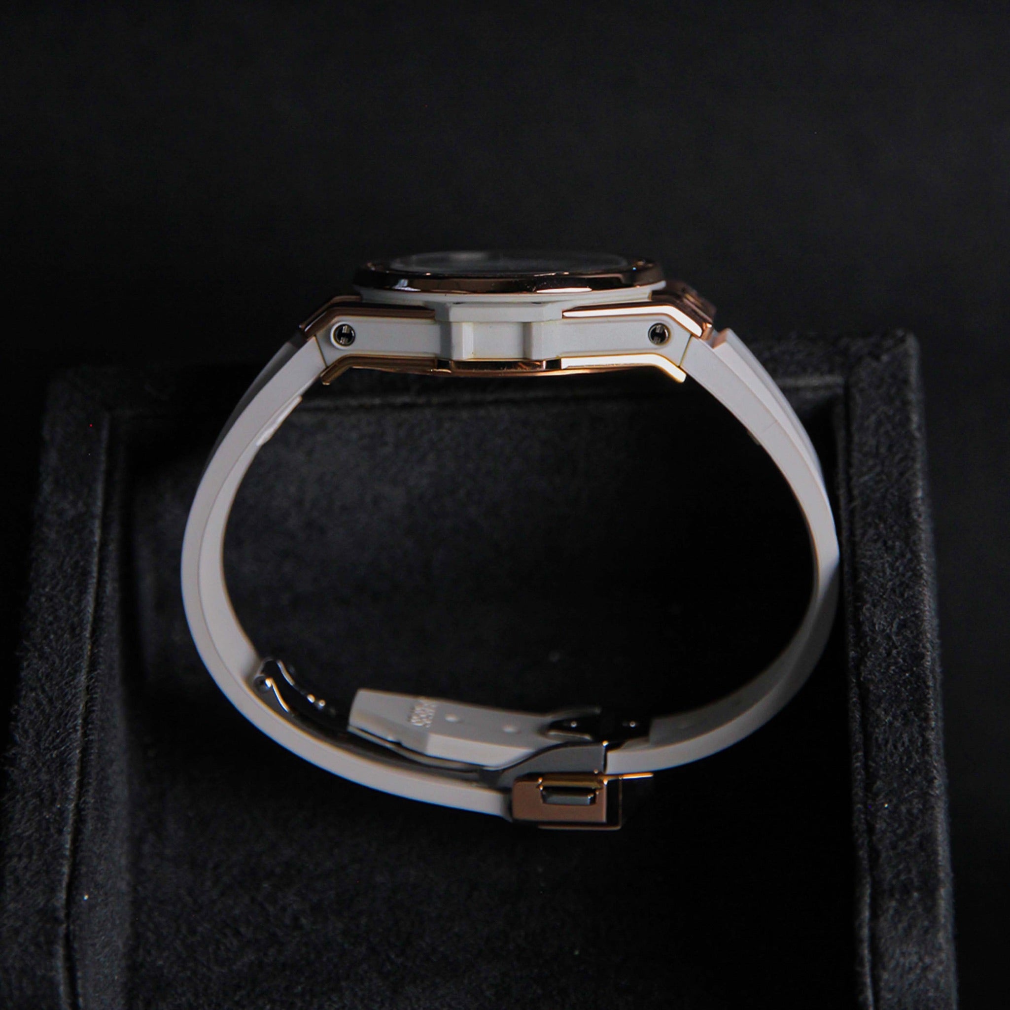 Hublot 33 Big Bang RG One Click King White Dial Diamond Bezel 485.OE.2080.RW.1204