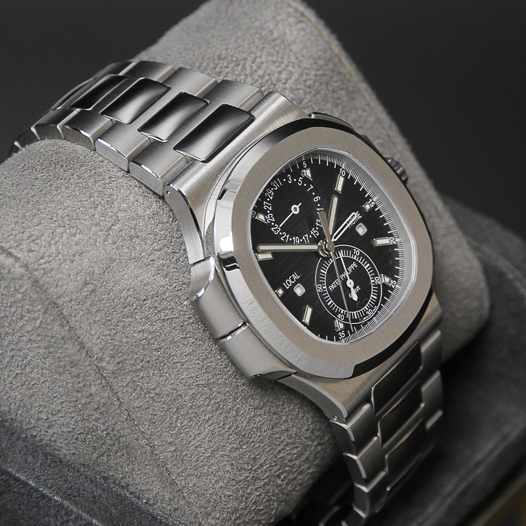 Patek Philippe Nautilus 40  Travel Time Blue Gray Dial 5990/1A-011