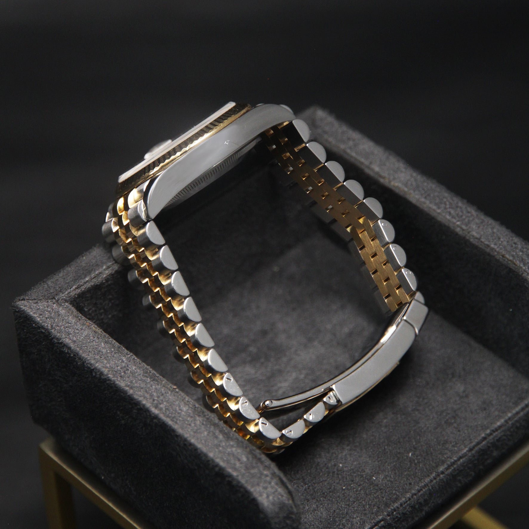 DateJust 36 Olive Dial Diamond VI IX 126233