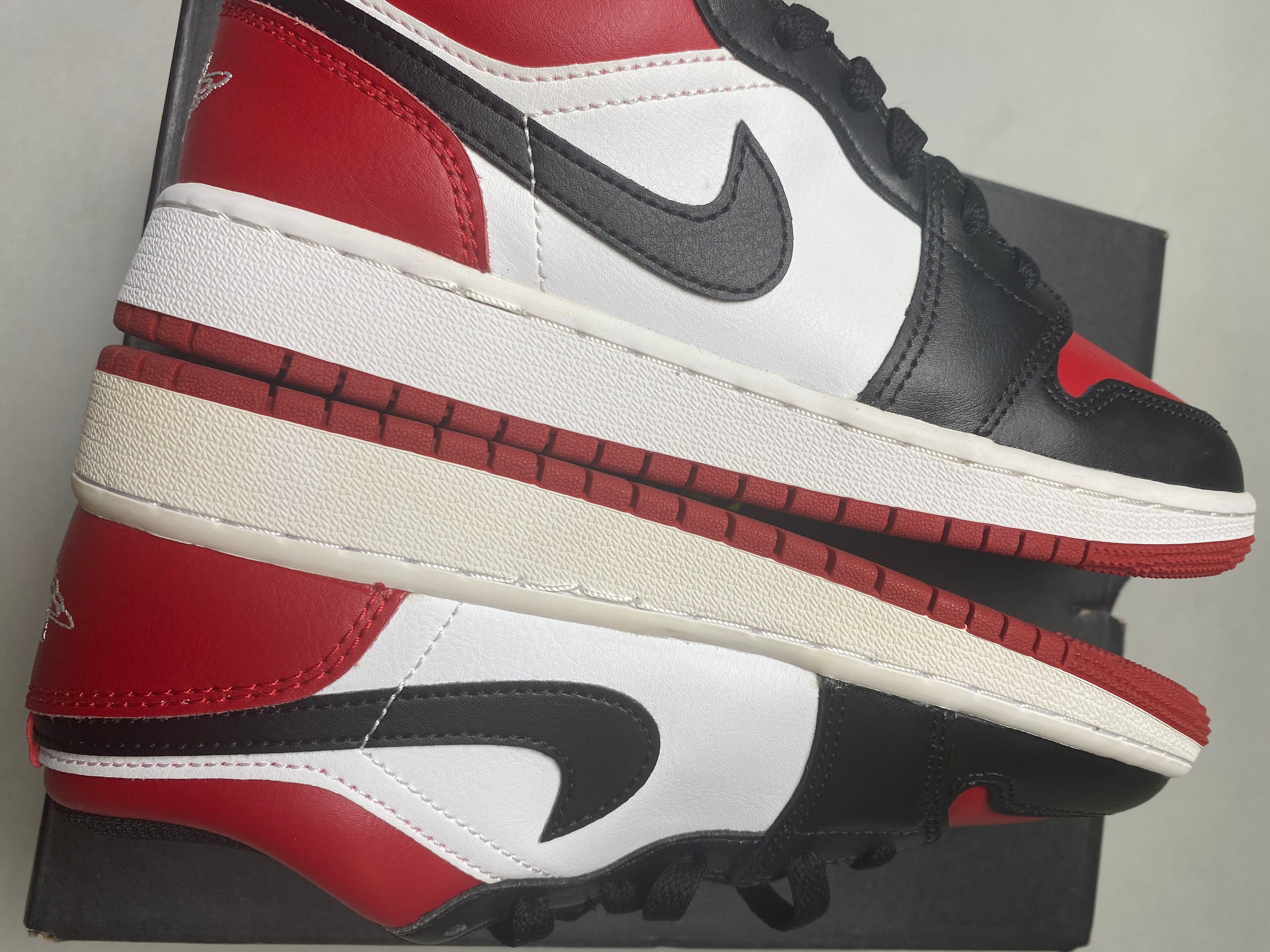 Air Jordan 1 Low Bred Toe (GS)