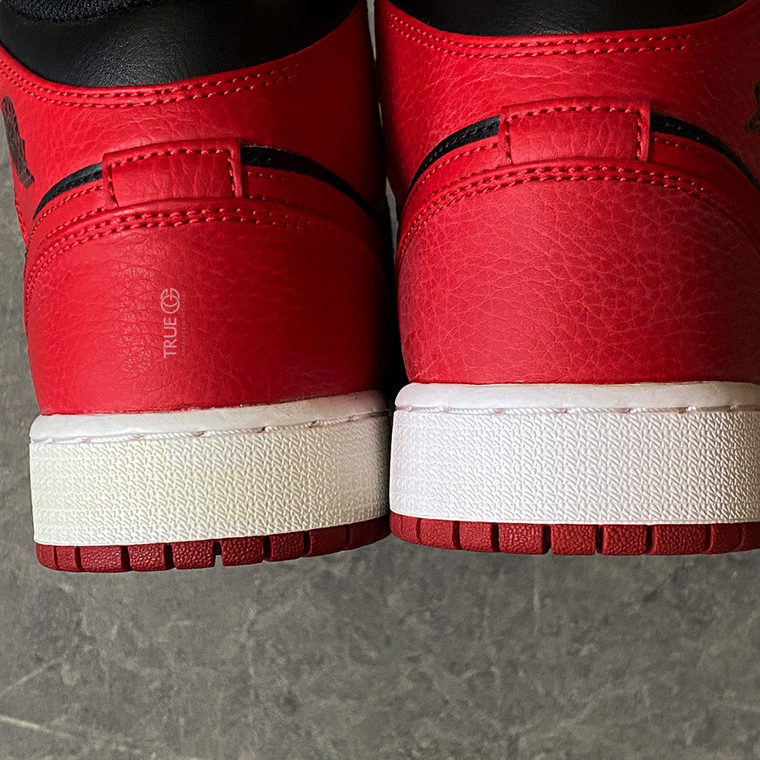 Air Jordan 1 Mid Bred Banned GS