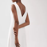 Tiffany T Narrow Wire Bracelet in Yellow Gold 60010764