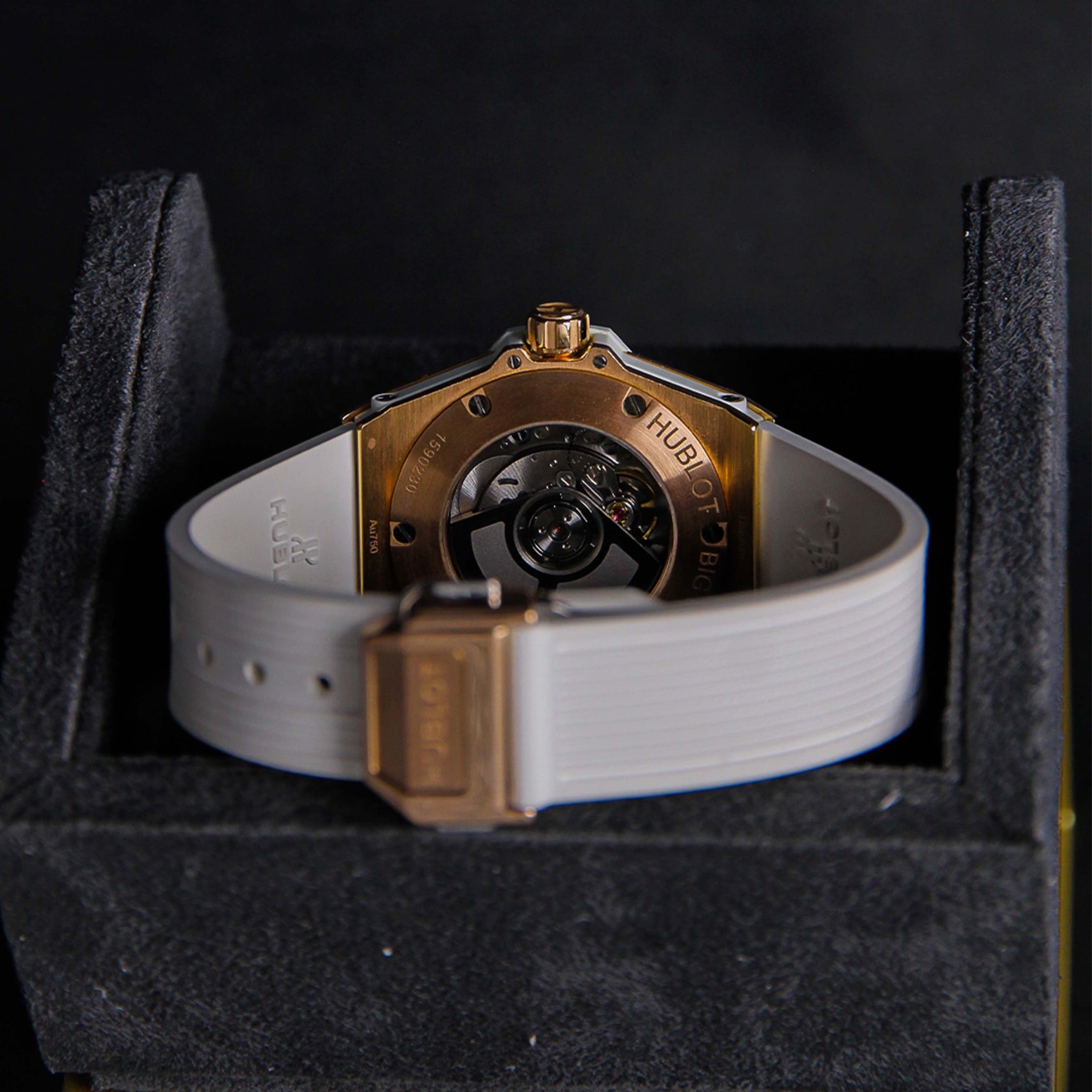 Hublot 33 Big Bang RG One Click King White Dial Diamond Bezel 485.OE.2080.RW.1204