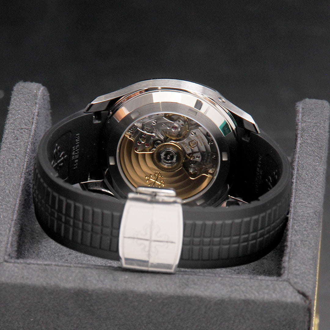 Patek Philippe Aquanaut Chronograph 42 Gray Black Dial 5968A-001