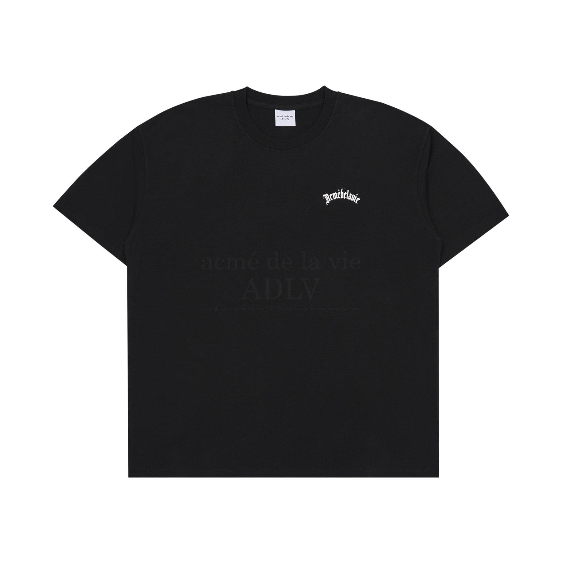 ADLV X LISA Gold Chain Bear Doll T-shirt