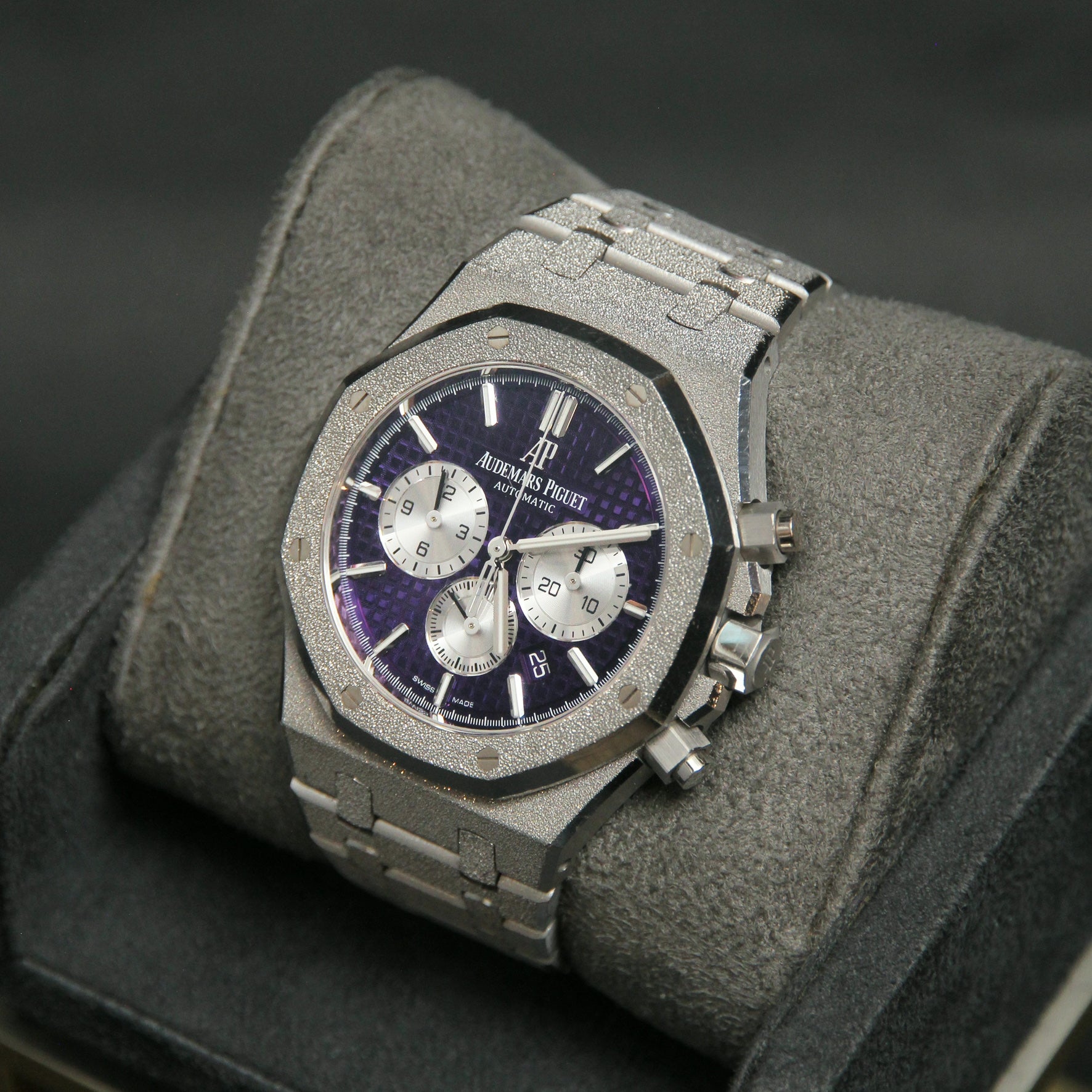 AP 41  ROC Frosted WG Purple Dial 26331BC.GG.1224BC.01