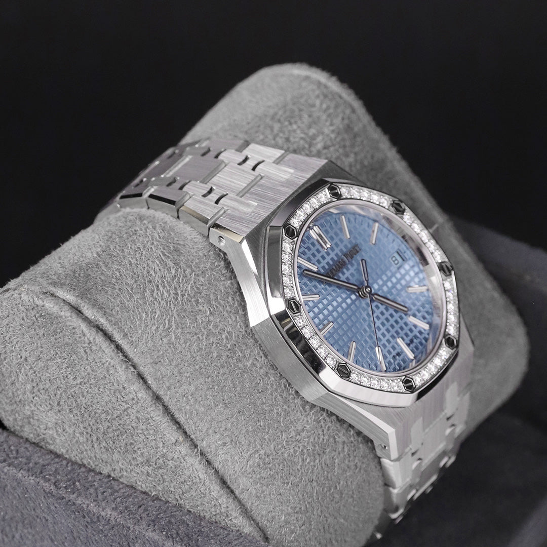 AP37 RO Light Blue Dial Diamond Bezel 15551ST.ZZ.1356ST.04