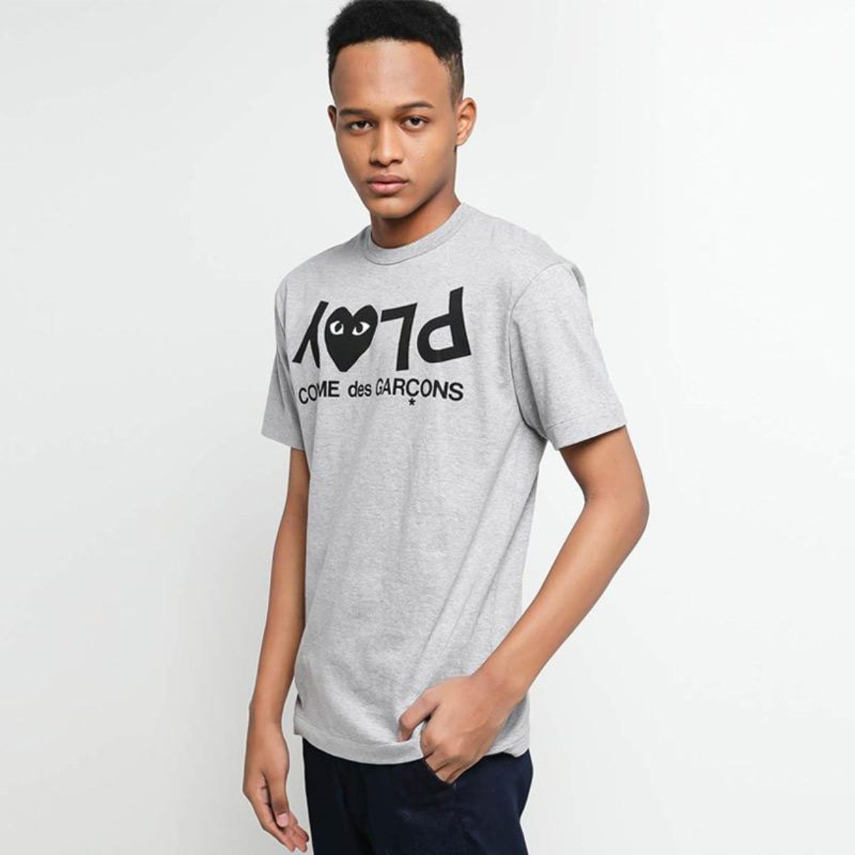 Comme Des Garcons Play Word Grey T-shirt ( A Heart ) Men