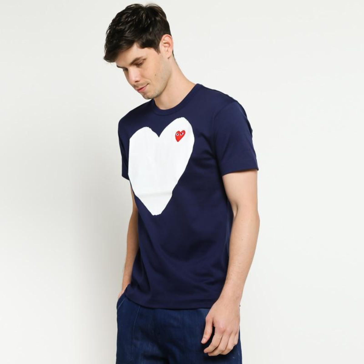 Comme Des Garcons CDG Play White Heart Navy T-shirt