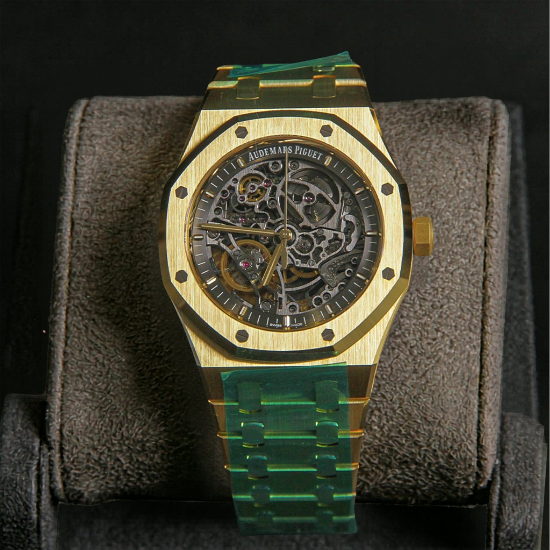AP41 RO YG Double Balance Wheel Openworked 15407BA.OO.1220BA.01