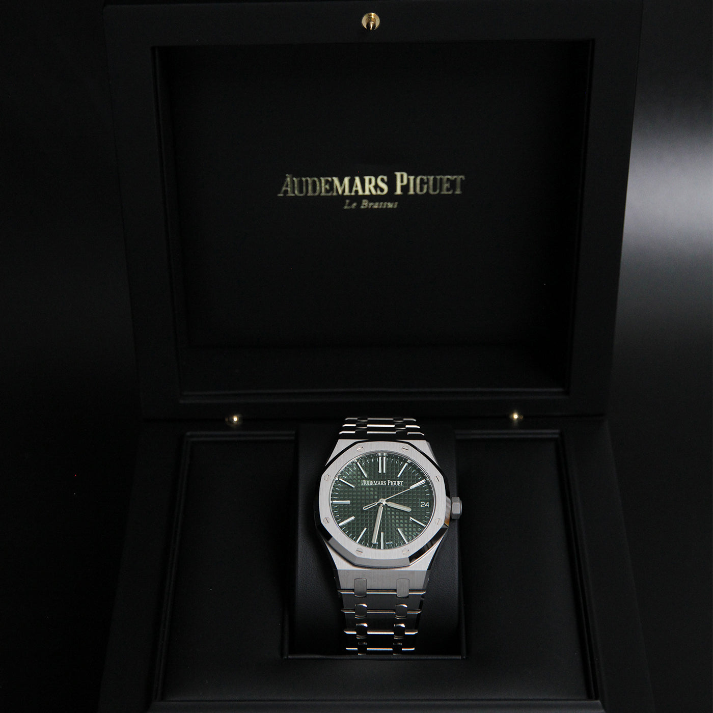 AP41 RO 50th Anniversary Khaki Green Dial 15510ST.OO.1320ST.04