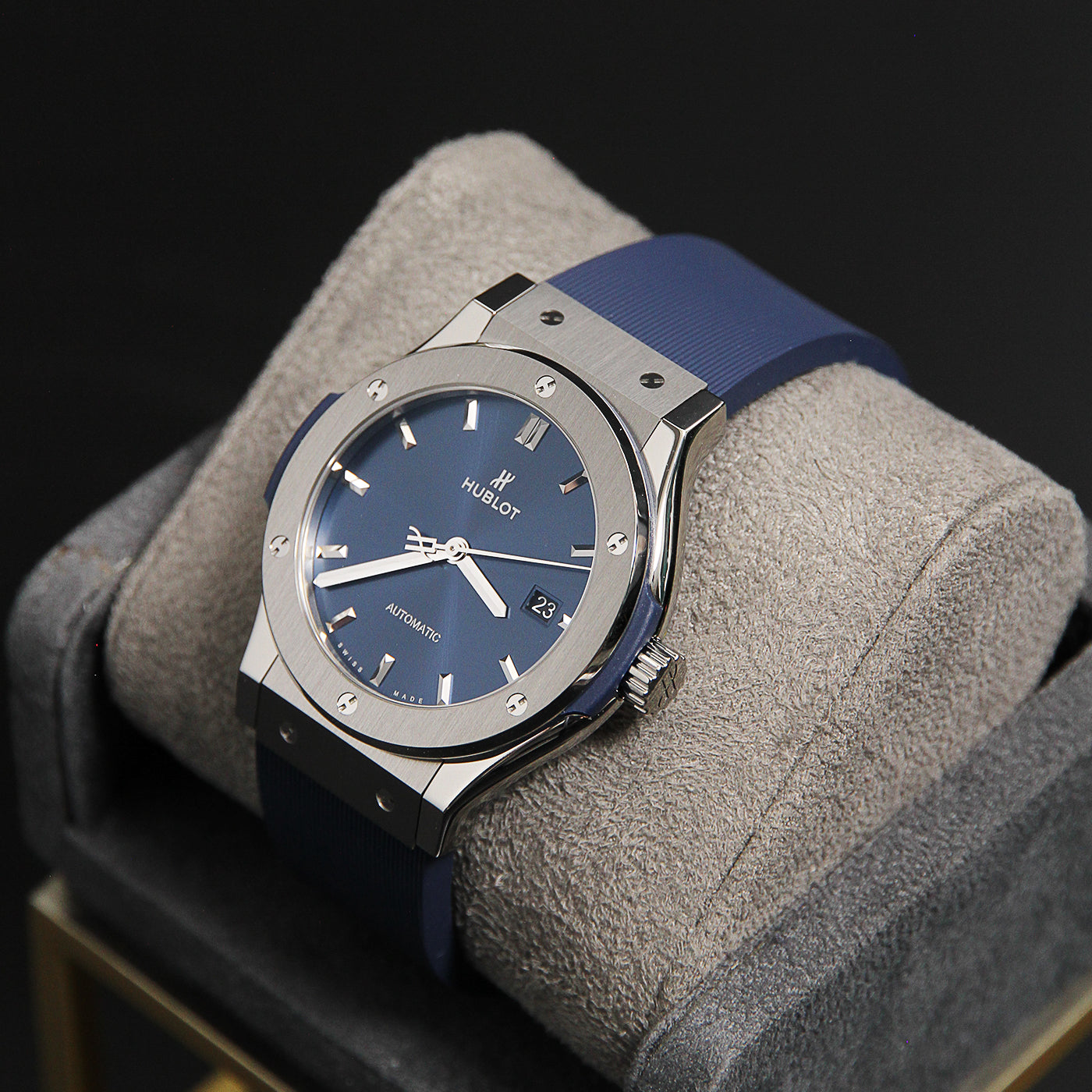 Hublot 42 Classic Fusion Titanium Blue 542.NX.7071.RX