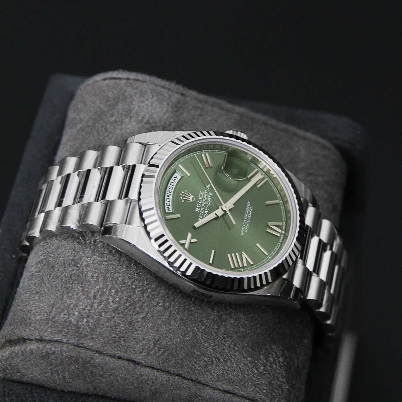 Daydate 40 White Gold Olive Roman Dial - 228239