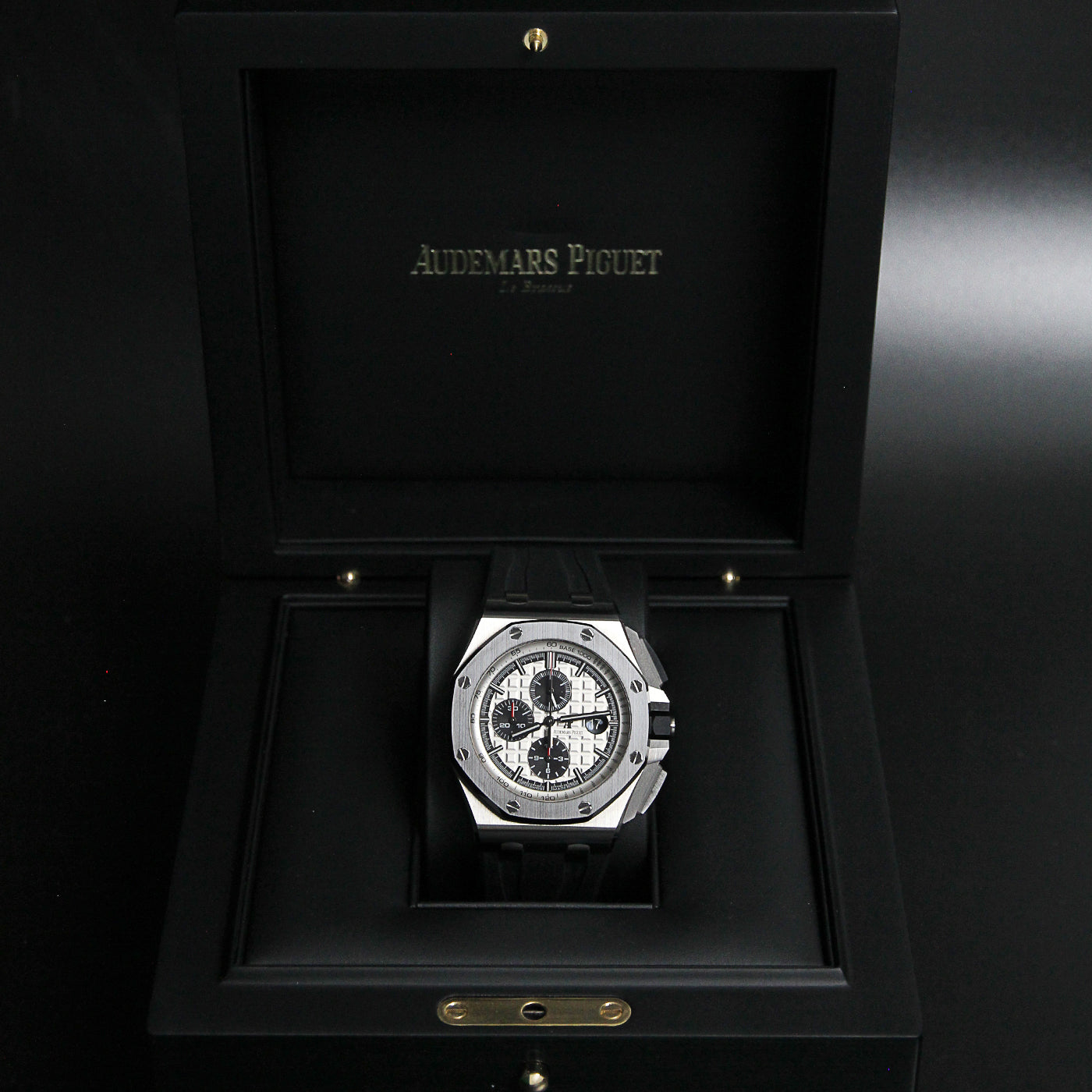 AP44 ROOC Silver Dial Black Chrono 26400SO.OO.A002CA.01