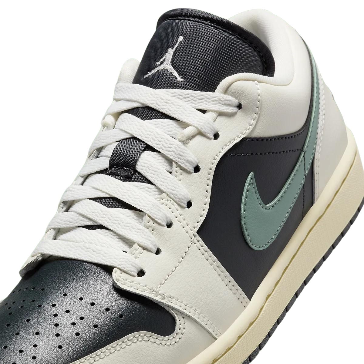 Air Jordan 1 Low  Jade Smoke