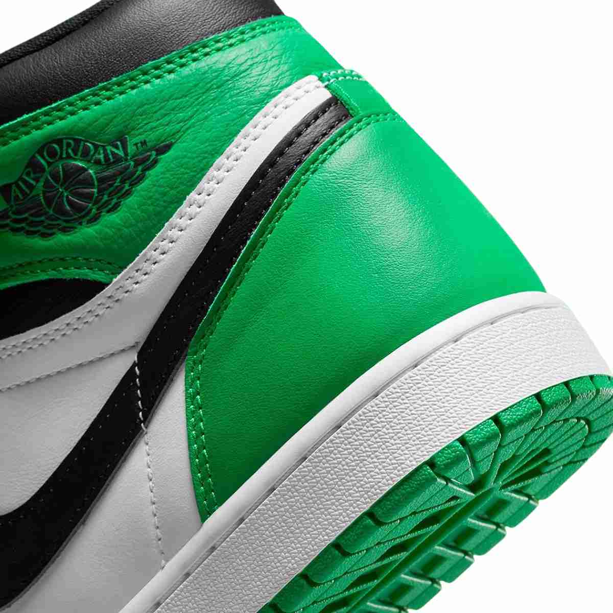 Air Jordan 1 Retro High OG Lucky Green