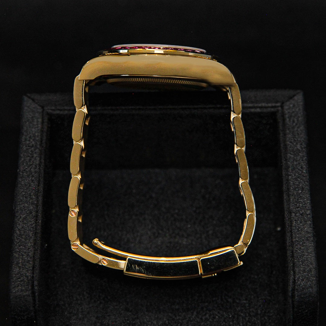 Daytona YG Rainbow Baguette Black Dial 126598RBOW