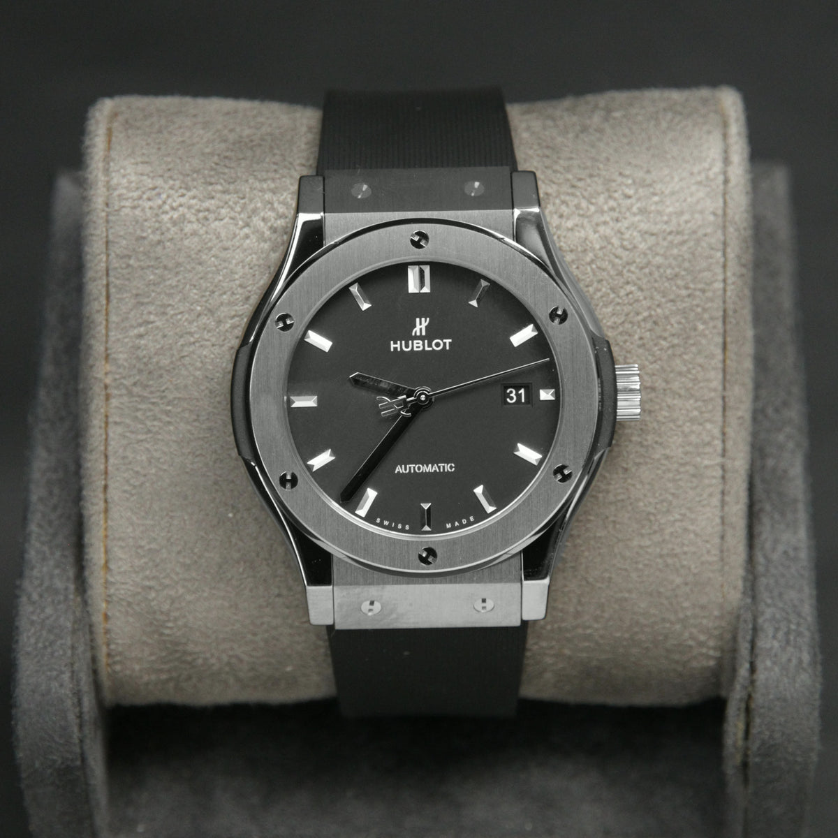 Hublot 42 Classic Fusion Titanium Black 542.NX.1171.RX