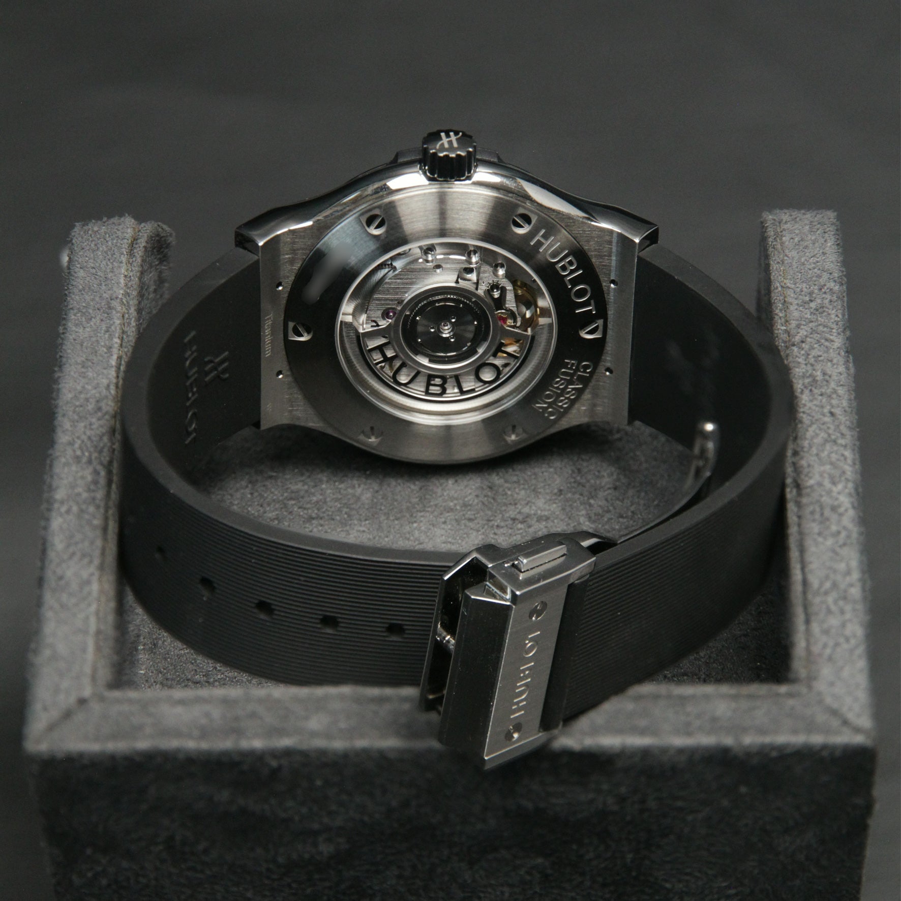 Hublot 42 Classic Fusion Titanium Black 542.NX.1171.RX