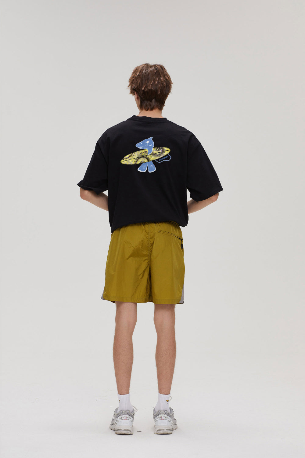 Fier De Moi Surfing Shark T-Shirt Black