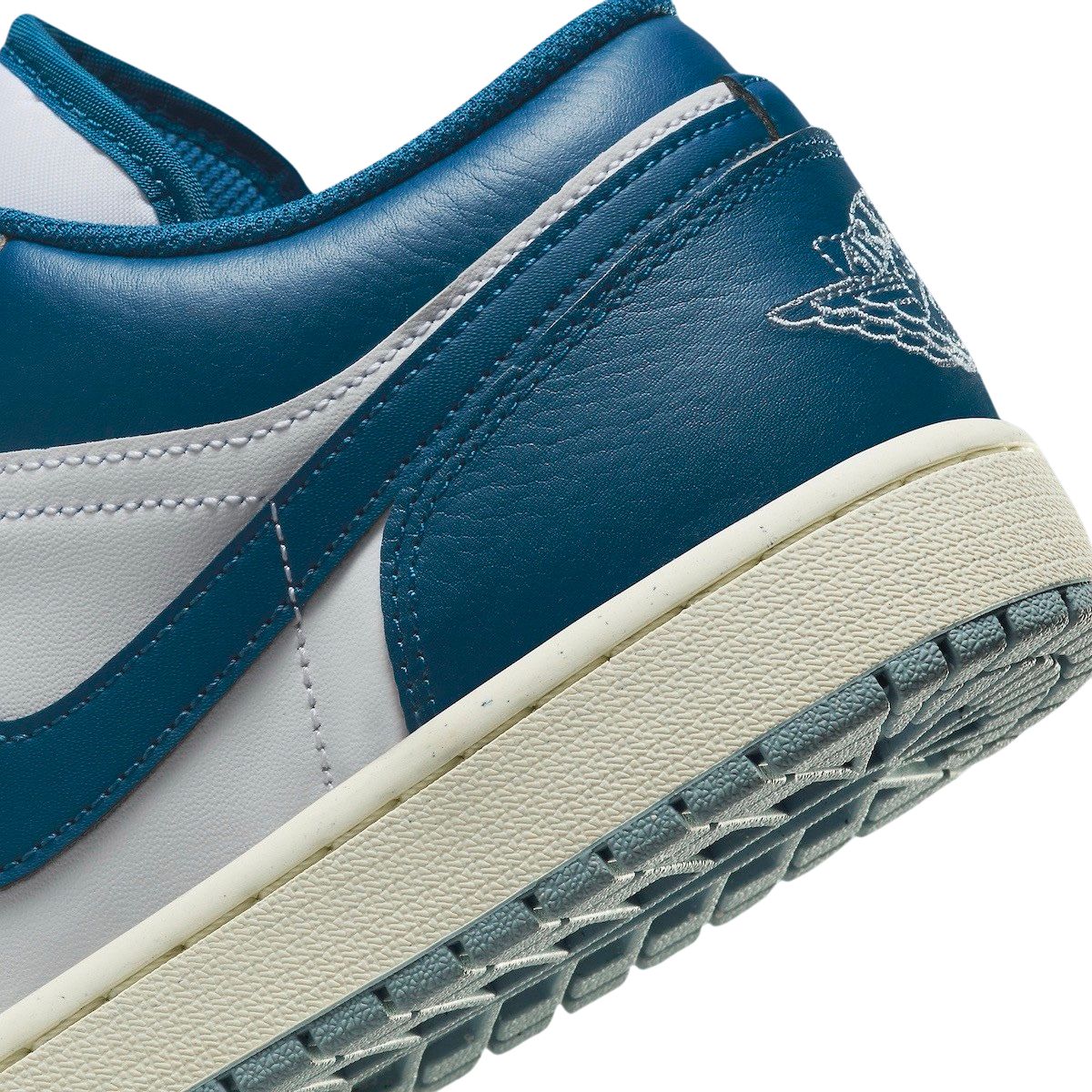 Air Jordan 1 Low Industrial Blue