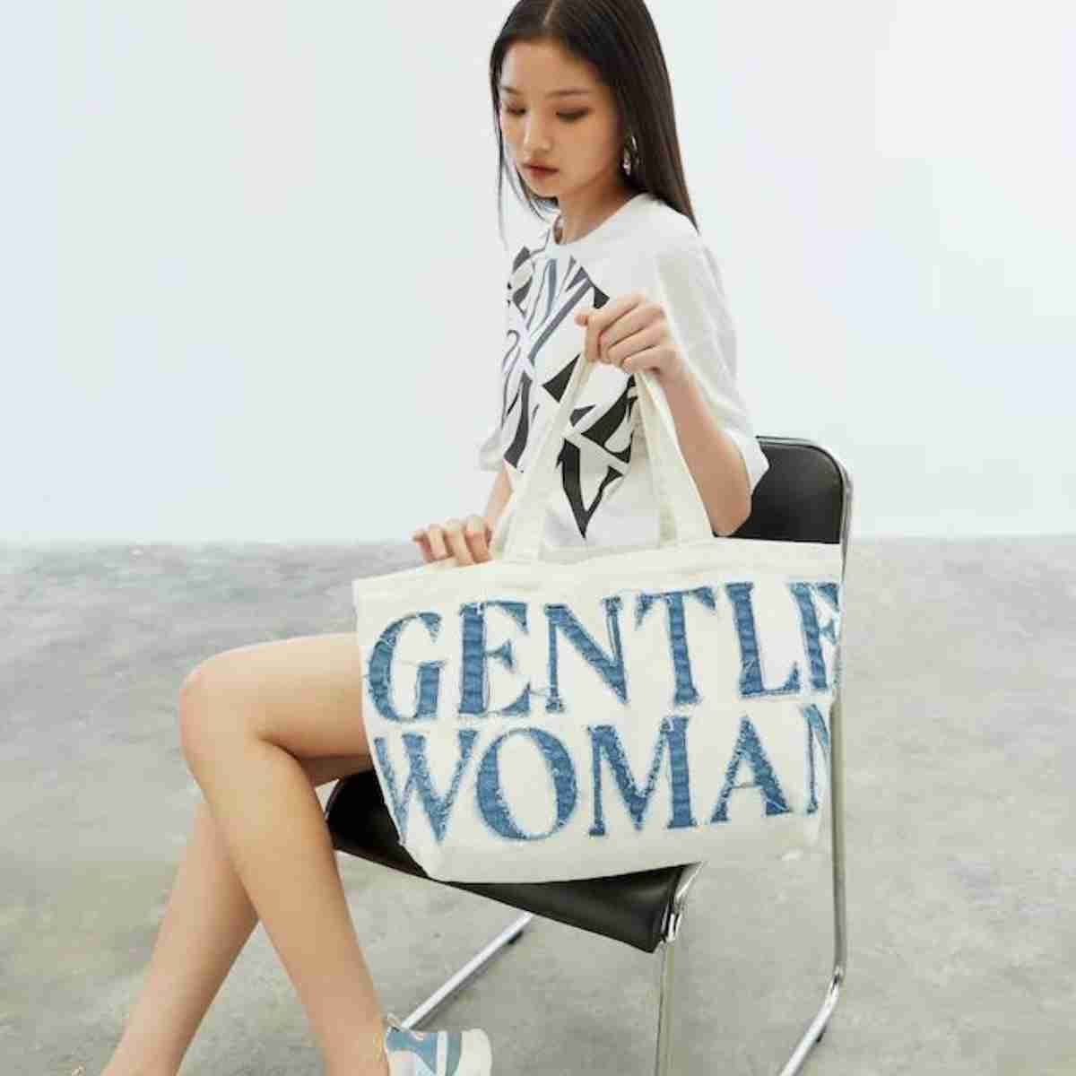 Gentle woman Tote Bag