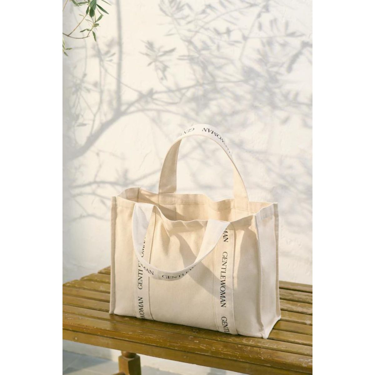 Gentle Woman Logo Strap Shopping Tote Cream