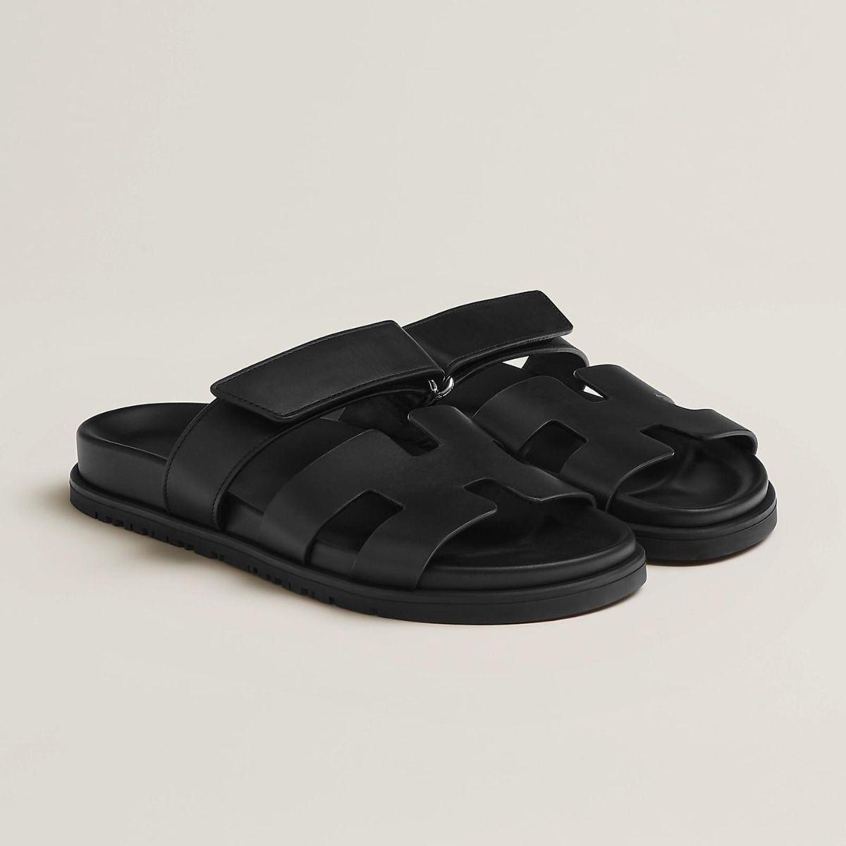 Hermes Chypre Sandal Black