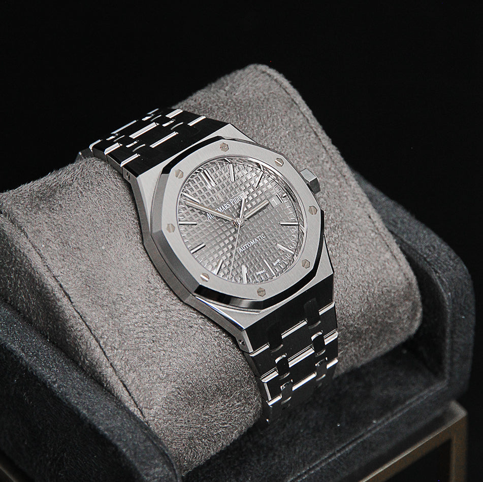 AP37 RO Grey Dial  15450ST.OO.1256ST.02