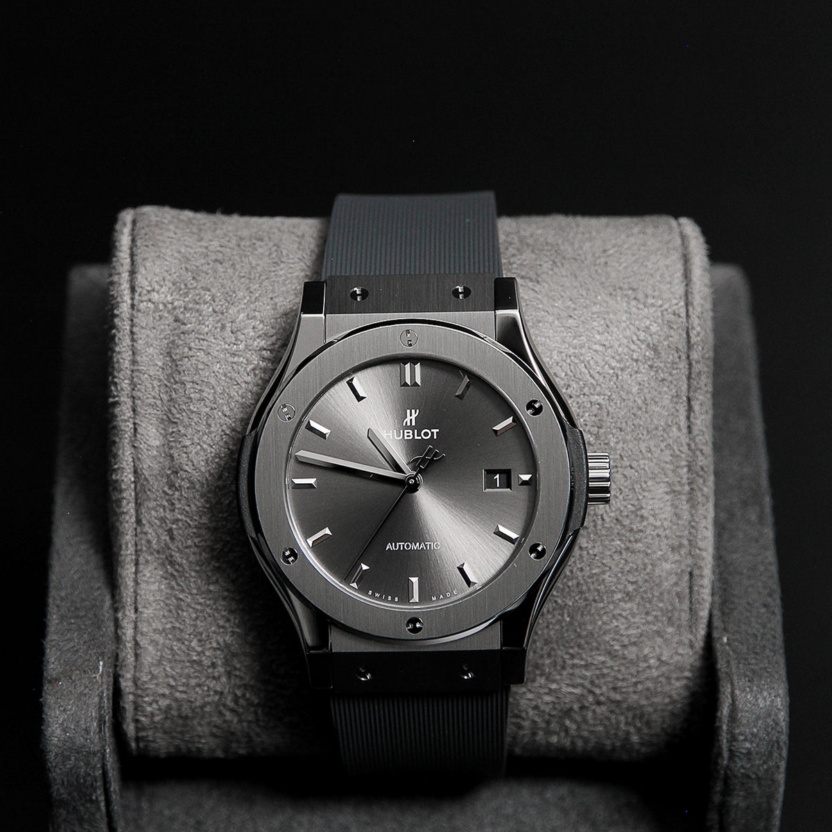 Hublot 42 Classic Fusion Titanium Racing Grey 542.NX.7071.RX