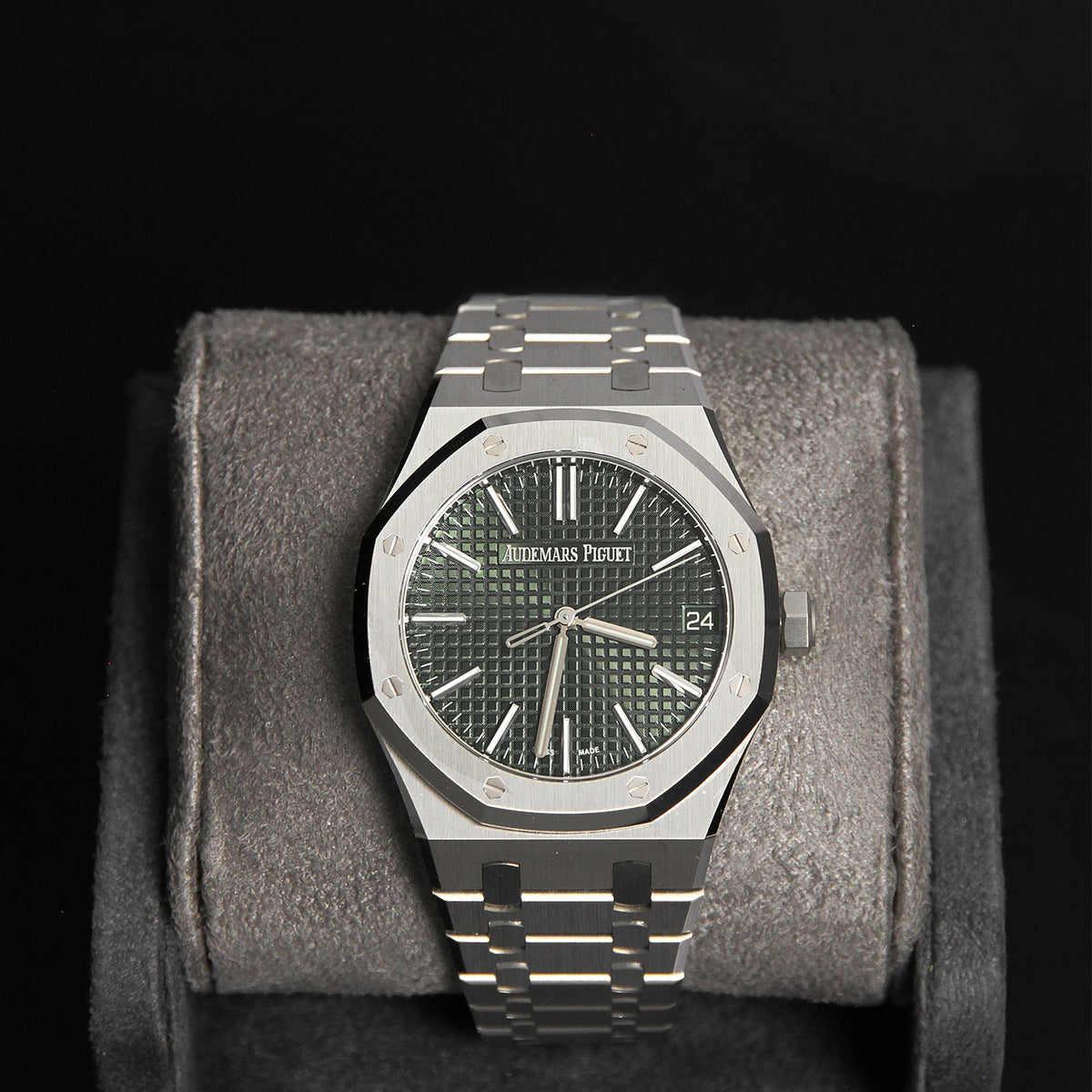 AP41 RO 50th Anniversary Khaki Green Dial 15510ST.OO.1320ST.04