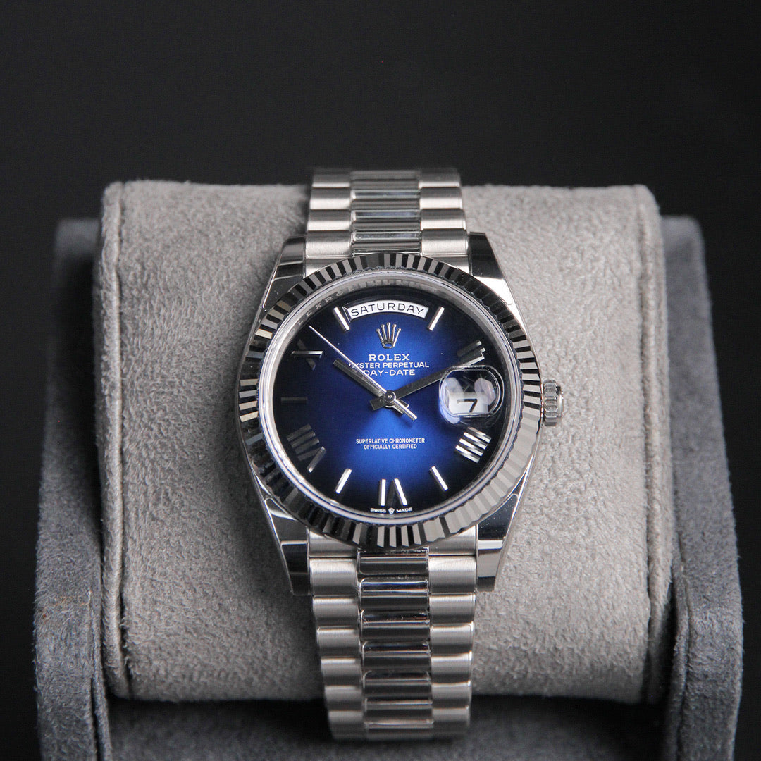 Daydate 40 WG blue Ombre Roman Dial 228239