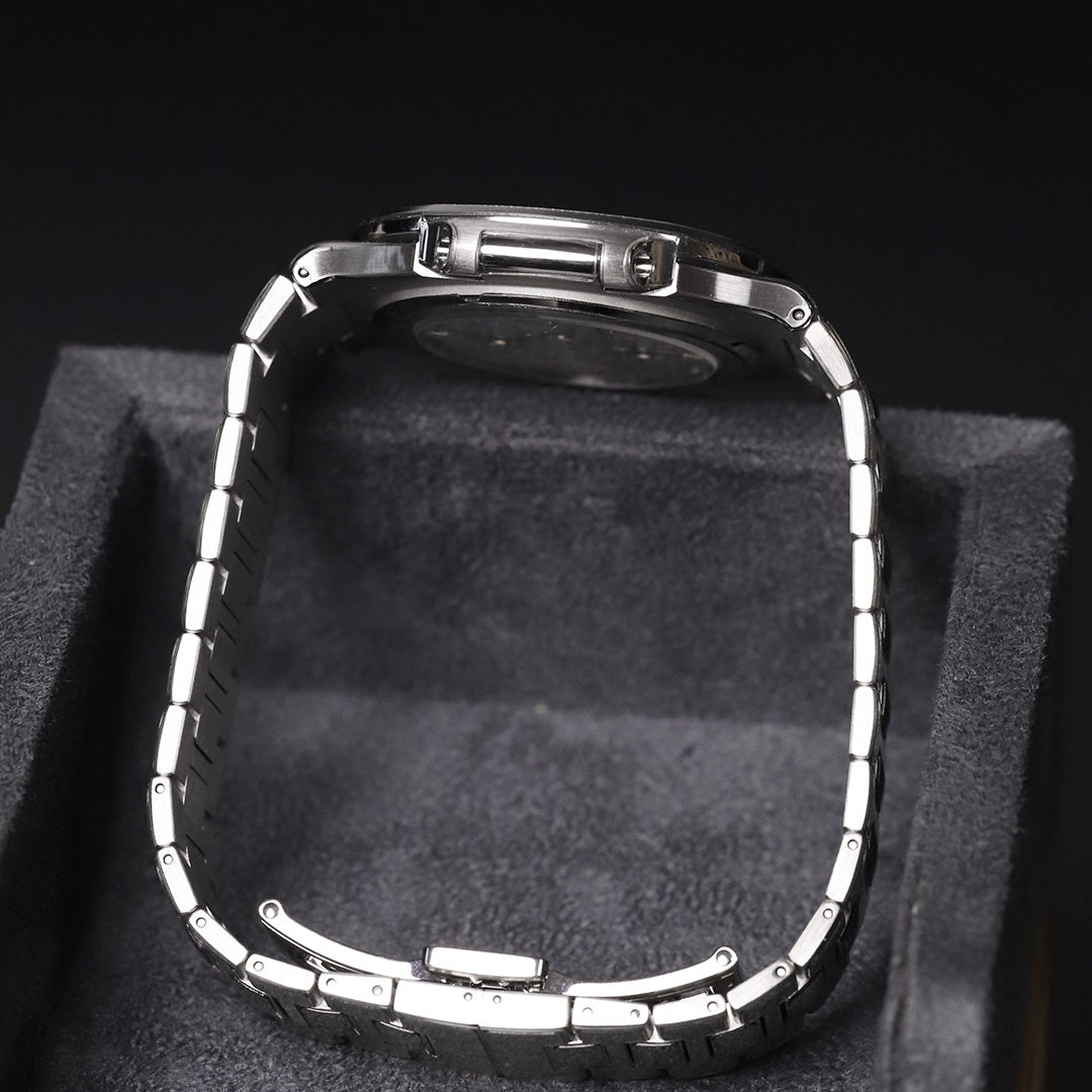 Patek Philippe Nautilus 41  WG Blue Dial 5811/1G-001