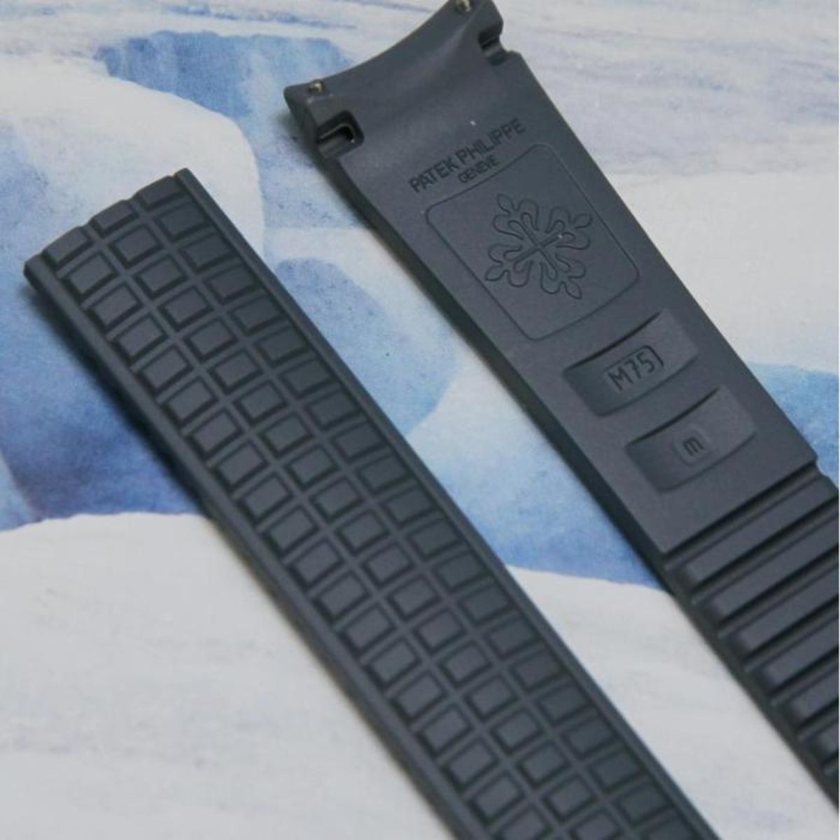 Patek Philippe Aquanaut Brown Rubber Bracelet 5167R Unworn Uncut