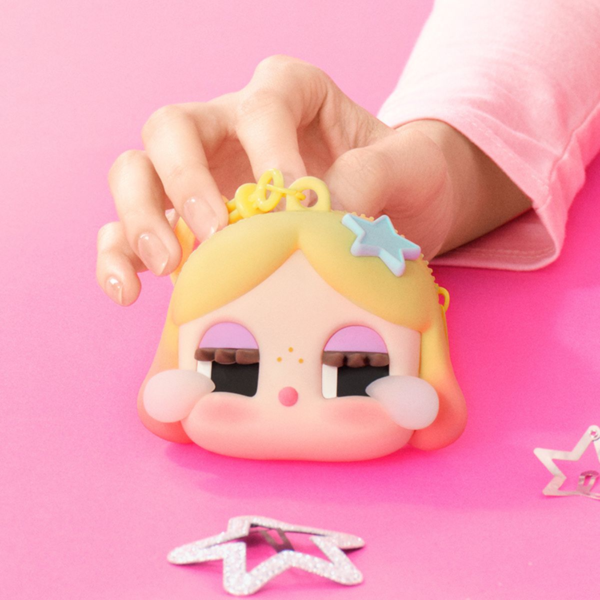 Pop Mart Crybaby Shiny Shiny Earphone Case