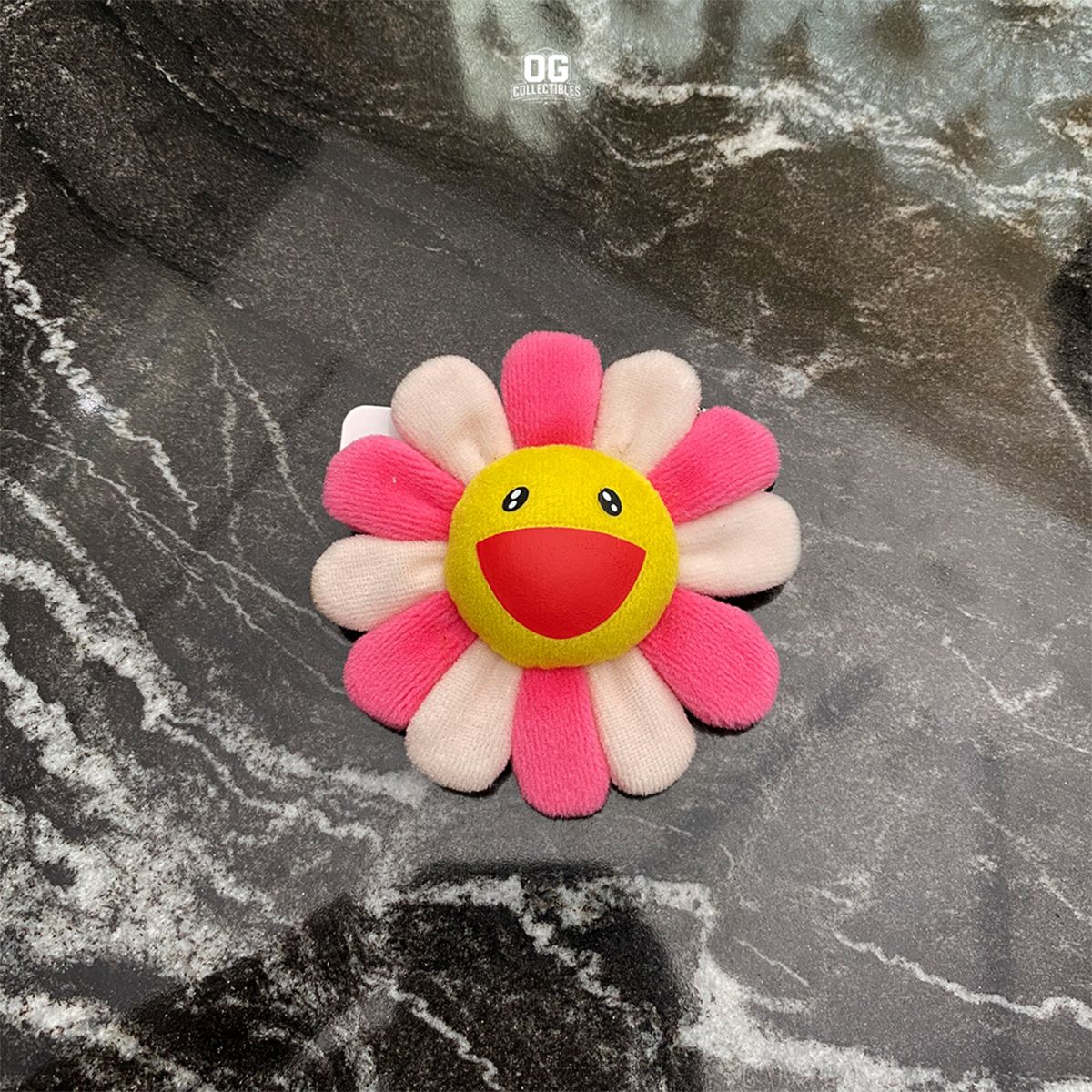 Takashi Murakami Keychain Pin