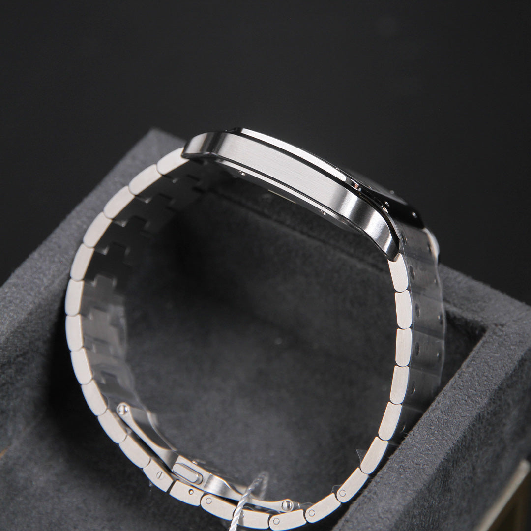 Cartier 40 Santos Large Black Dial WSSA0096