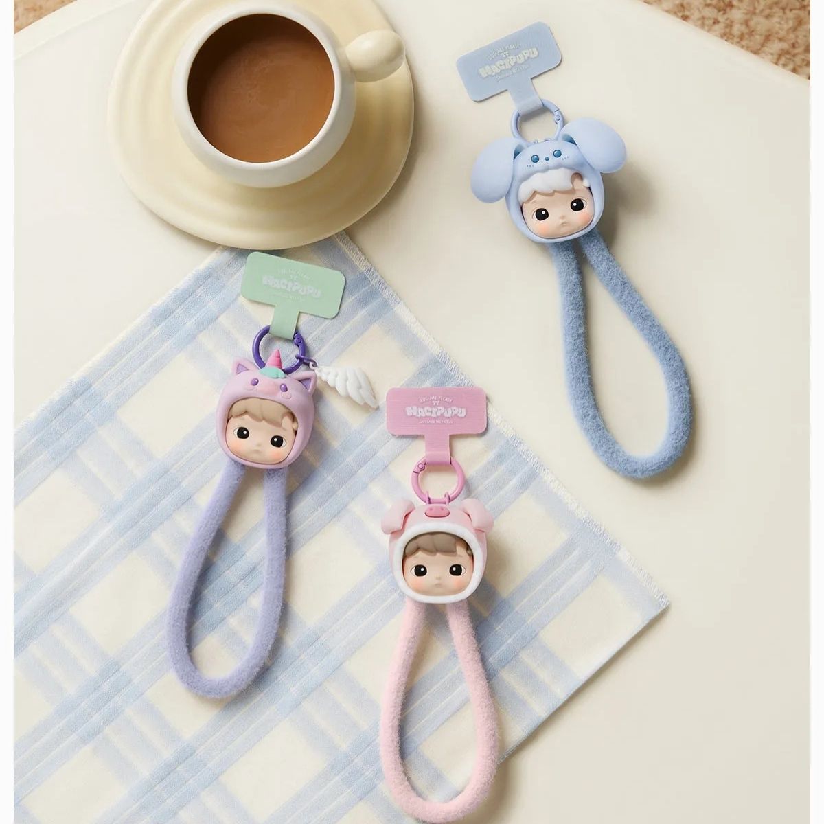 Pop Mart Hacipupu Snuggle With You Phone Strap
