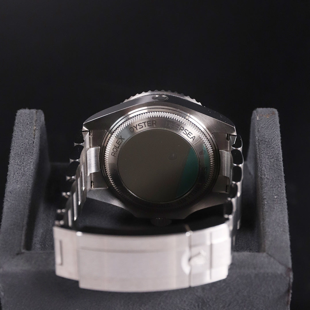 Sea Dweller 44 Black Dial 126660